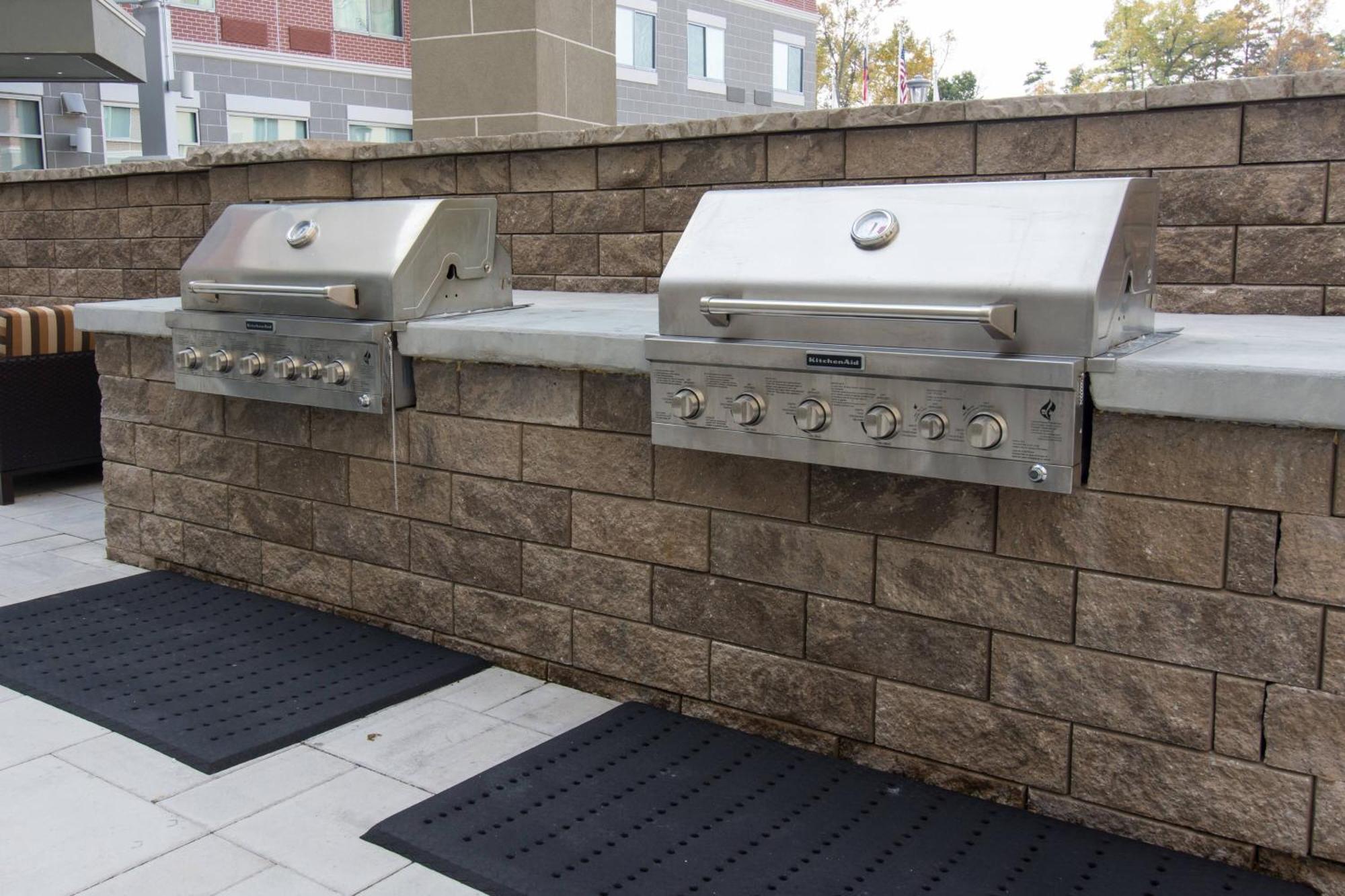 Отель Courtyard By Marriott Raleigh-Durham Airport/Brier Creek Экстерьер фото